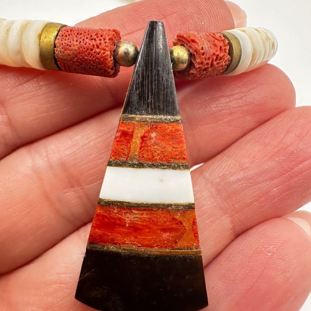 Vintage Heishi Puka Necklace with red coral and shell, 16" necklace! - Picture 9 of 12